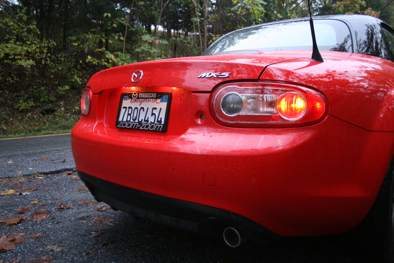 Illustration for article titled 2014 Mazda MX-5 Miata Club Edition: The Jalopnik Review